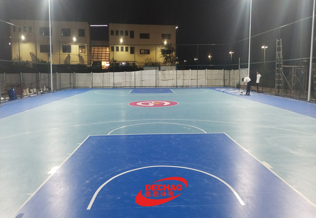 廣東珠海金灣區(qū)機場北路硅PU籃球場3mm順利完工！