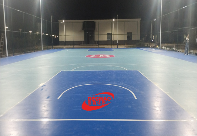 廣東珠海金灣區(qū)機場北路硅PU籃球場3mm順利完工！