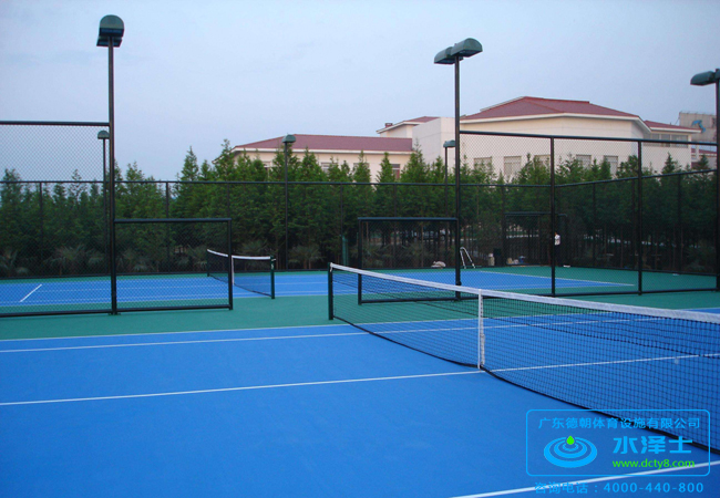 學(xué)校塑膠網(wǎng)球場