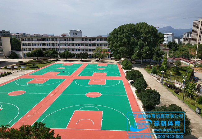 透氣型塑膠跑道