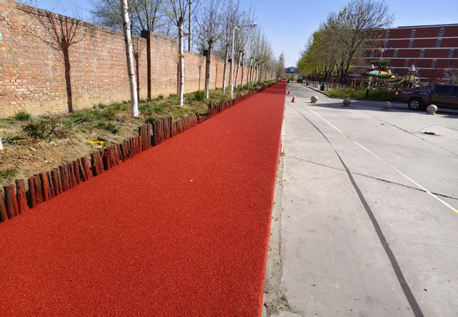 透氣型塑膠跑道