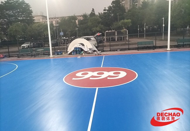 深圳華潤(rùn)三九集團(tuán)翻新做8mm硅PU籃球場(chǎng)順利完工交付!
