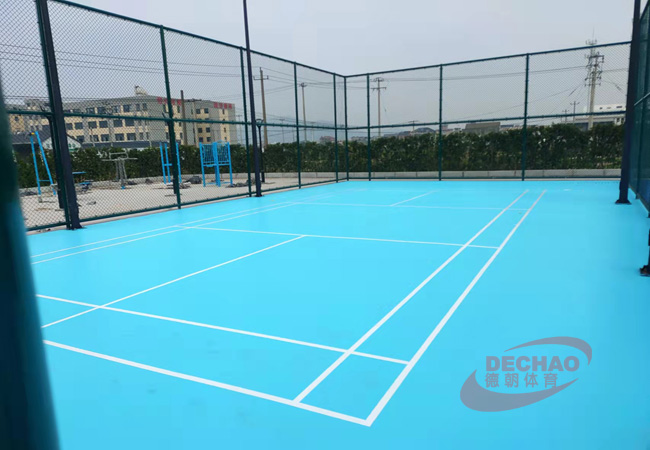 浙江紹興市柯橋區(qū)錢清街道850平方5毫米硅PU球場(chǎng)