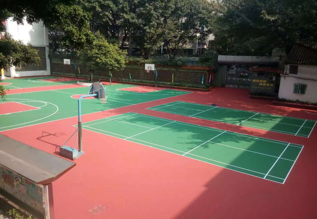 甘肅新做好的丙烯酸球場能過車嗎？【德朝體育】